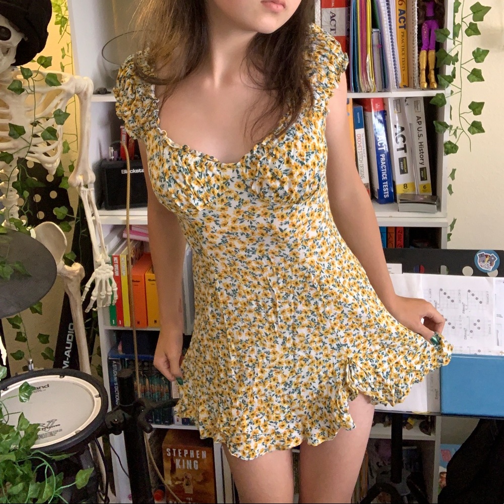 Skylar+Madison Sunflower Dress 🌻